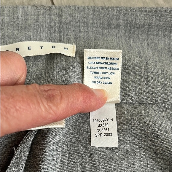 Old Navy Gray Pencil Skirt Knee-Length Stretch Work Style, Size 10 - Picture 8 of 8